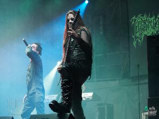 cradle-of-filth-bleeding in heaven