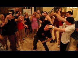 let the beat drop песню